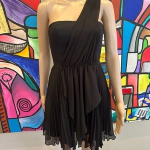$168 BCBG black chiffon pleated short dress, sz 2 new without tags